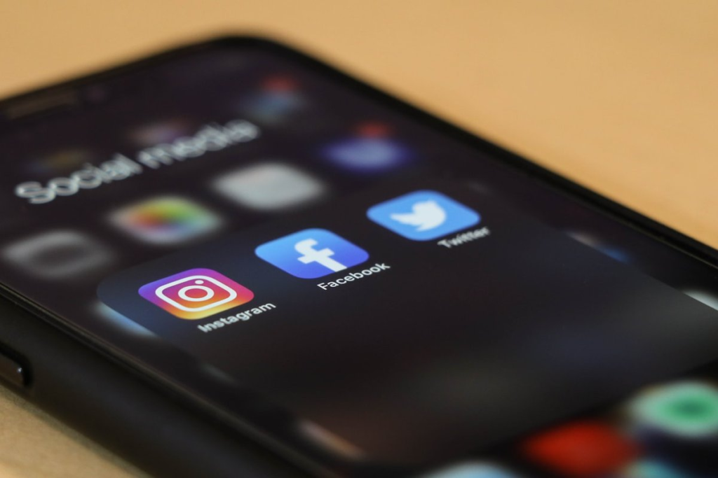 Influencer Marketing Myths 2026: 4 Lies, Debunked
